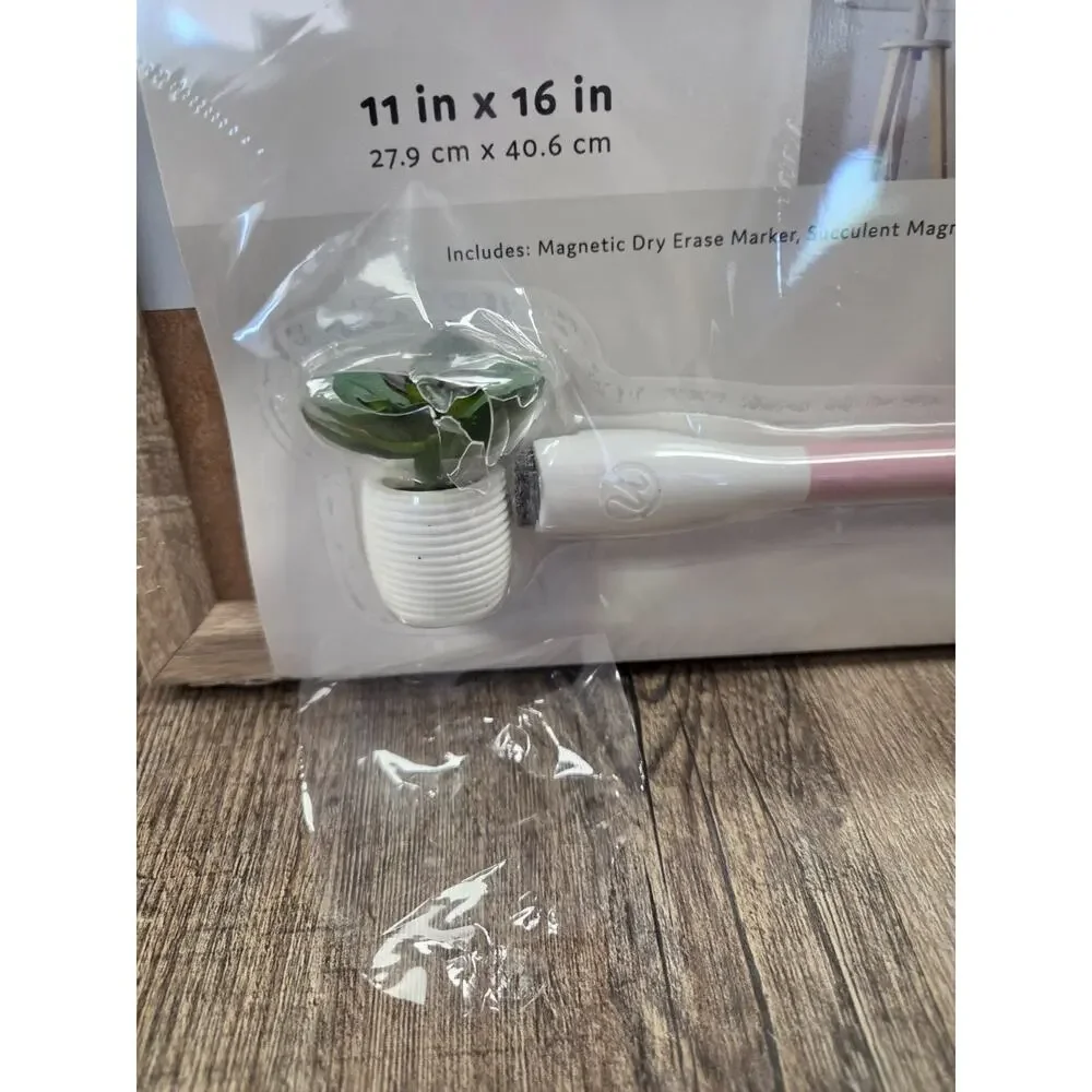 Ubrands NEW Trendy Timber Dry Erase Weekly Calendar, 11